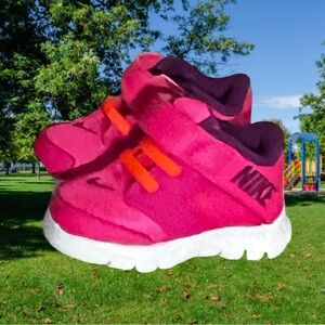 Nike Flex Supreme TR 3 Size Toddler Size 2C.